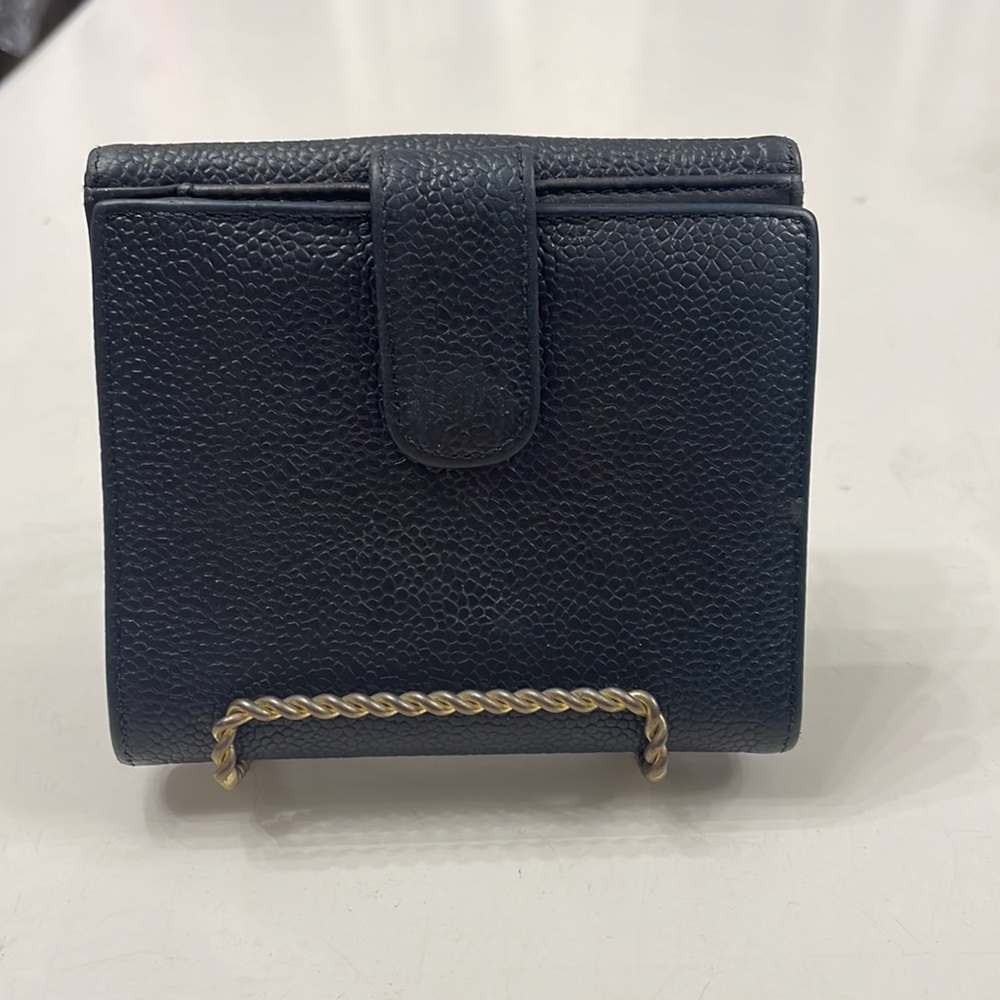 Small Chanel wallet - Picture 2 of 7